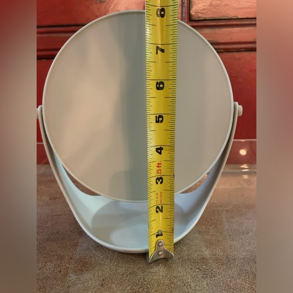 Vanity Mirror with Stand - Picture 7 of 7